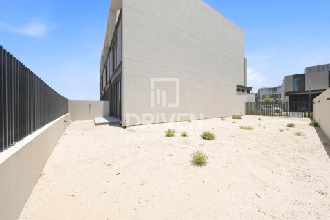 Stadthaus zur Miete in Nadd Al Sheba, Dubai, VAE 3 Schlafzimmer, 167.78 m2 Nr. 762685 - Foto 25