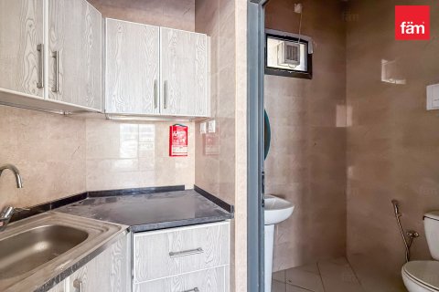 Veikals Ras Al Khor, Dubaijā, AAE 53 m2 Nr. 713563 - attēls 10