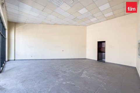 Veikals Ras Al Khor, Dubaijā, AAE 53 m2 Nr. 713563