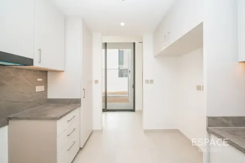 Rumah bandar di Arabian Ranches 3, Dubai, UAE 4 bilik tidur, 384 meter persegi № 738481 - foto 4