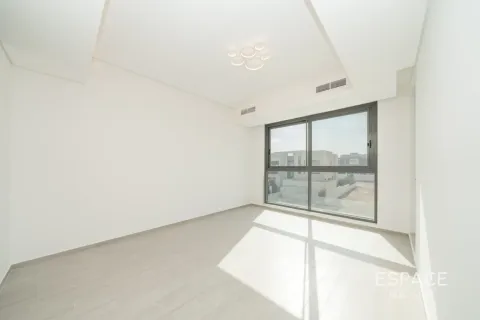 Kuća u nizu u Al Furjan, Dubai, UAE 6 spavaćih soba, 601 m2 Br. 738485 - fotografija 15