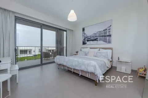 Villa te huur in Dubai Hills Estate, Dubai, VAE 5 slaapkamers, 398 vr.m., nr 738484 - foto 9