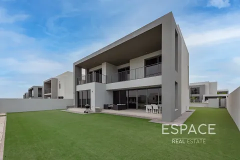 Villa te huur in Dubai Hills Estate, Dubai, VAE 5 slaapkamers, 398 vr.m., nr 738484 - foto 18