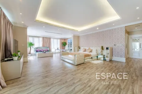 ویلا برای اجاره در Palm Jumeirah، Dubai، امارات متحده عربی 5 خوابه ، 650 متر مربع ، شماره 738486 - تصویر 12