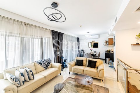 Duplex în Jumeirah Village Circle, Dubai, EAU 2 dormitoare, 202 mp.  №658629