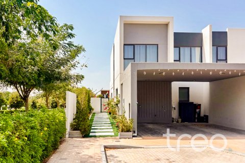 Σπίτι σε Dubai Land, Dubai, ΗΑΕ 4 υπνοδωμάτια, 215.91 τ.μ. Αρ. 733235