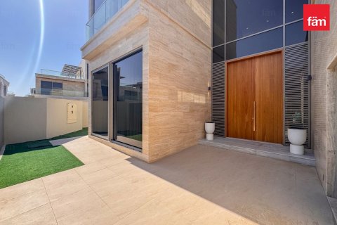 Vila u gradu Dubai, UAE 5 spavaće sobe, 672 m2 Br. 715129 - Slika 26