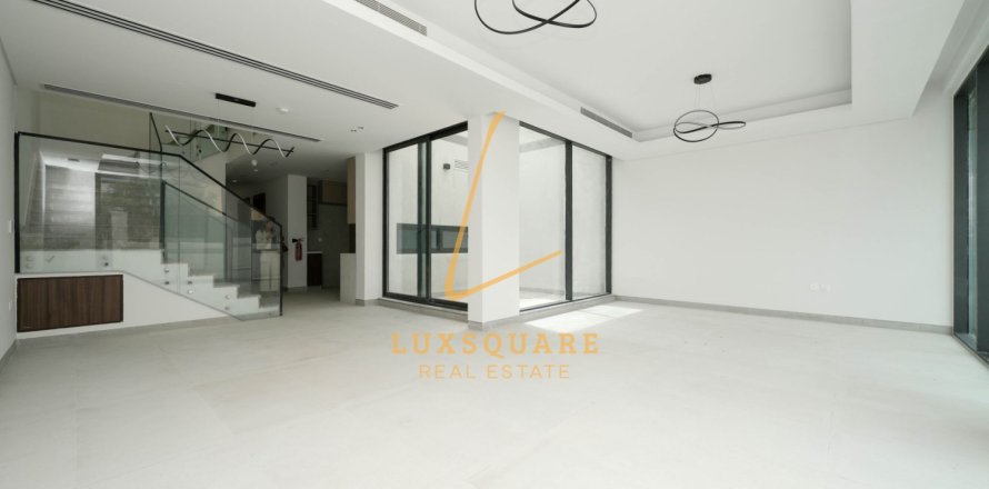 Rekkehus i Al Furjan, Dubai, Emiratene 4 soverom, 672 kvm nr. 715256