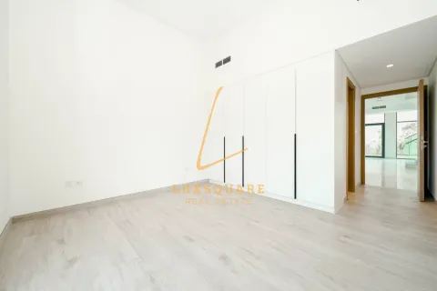 Villa te huur in Al Furjan, Dubai, VAE 5 slaapkamers, 570 vr.m., nr 715251 - foto 18