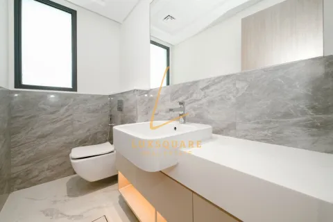 Villa te huur in Al Furjan, Dubai, VAE 5 slaapkamers, 570 vr.m., nr 715251 - foto 21