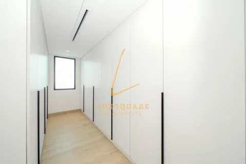 Villa te huur in Al Furjan, Dubai, VAE 5 slaapkamers, 570 vr.m., nr 715251 - foto 30
