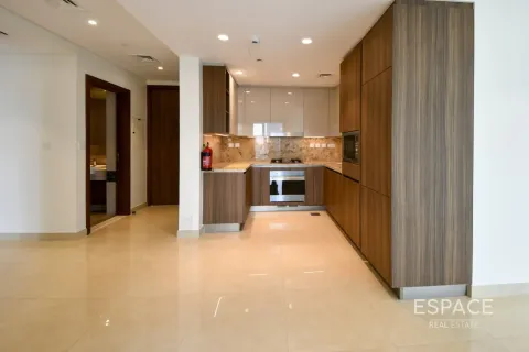 Apartment in IMPERIAL AVENUE in Downtown Dubai (Downtown Burj Dubai), UAE 2 bedrooms, 139 sq.m. № 738494 - photo 4