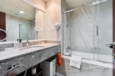 Apartman u EMIRATES CROWN u Dubai Marina, UAE 2 spavaćih soba, 229 m2 Br. 738493 - fotografija 12