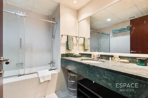 Apartman u EMIRATES CROWN u Dubai Marina, UAE 2 spavaćih soba, 229 m2 Br. 738493 - fotografija 8