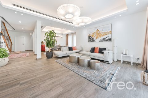 Villa zum Verkauf in Arabian Ranches, Dubai, VAE 4 Schlafzimmer, 334.45 m2 Nr. 739202 - Foto 9