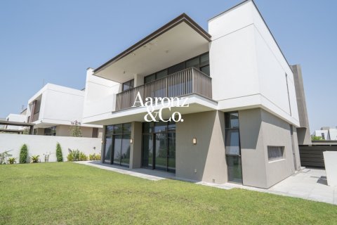 Villa à Al Furjan, Dubai, EAU: 5 chambres, 570 m2 № 760384