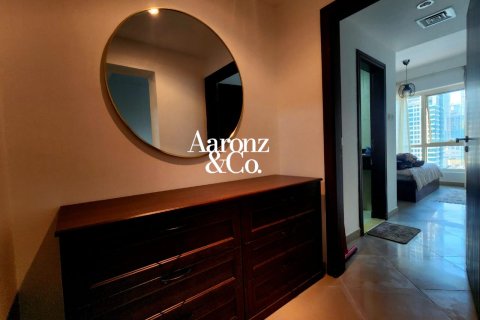 Apartman u gradu Jumeirah Lake Towers, Dubai, UAE 1 spavaća soba, 64 m2 Br. 760383 - Slika 4