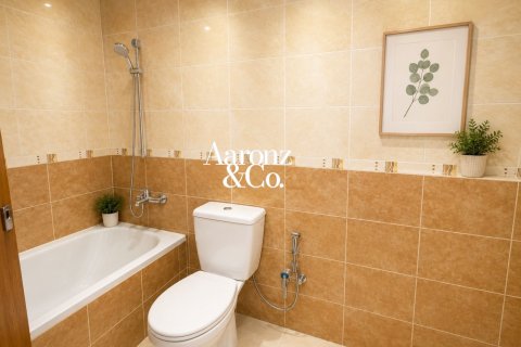Apartmen di Jumeirah Lake Towers, Dubai, UAE 1 bilik tidur, 86 meter persegi № 760385 - foto 7