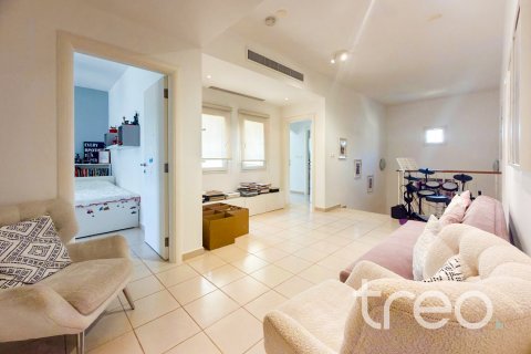 Vila v Meadows, Dubai, SAE 5 ložnice, 604.98 m² Č.: 755476 - fotografie 8