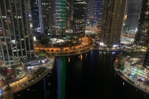 Lakás itt: Jumeirah Lake Towers, Dubai, EAE, 1 szoba, 39.02 m², azonosító: 768731