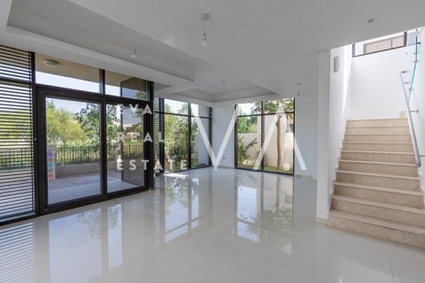 Villa in DAMAC Hills (Akoya by DAMAC), Dubai, UAE 6 bedrooms, 349.95 sq.m. № 637582
