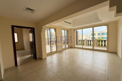 Villa zum Verkauf in Al Hamra Village, Ras Al Khaimah, VAE 5 Schlafzimmer, 464.5 m2 Nr. 709448 - Foto 4