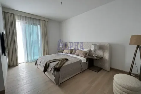 Villa til salg i Al Hamra Village, Ras Al Khaimah, UAE 4 soveværelser, 454.9 kvm № 709447 - foto 9
