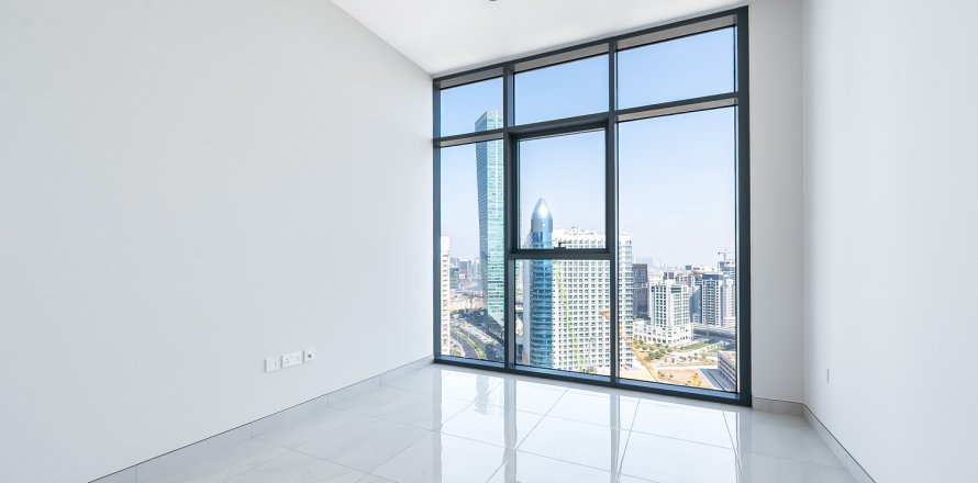 Apartment i Business Bay, Dubai, UAE 2 soveværelser, 108.04 kvm № 750915