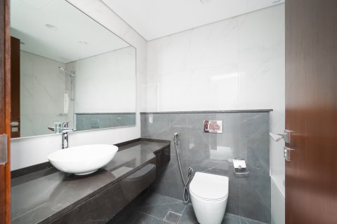 Apartment til leje i Business Bay, Dubai, UAE 2 soveværelser, 108.04 kvm № 750915 - foto 9