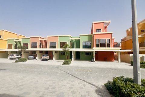 Kuća u nizu u gradu Damac Lagoons, Dubai, UAE 4 spavaće sobe, 144 m2 Br. 713951 - Slika 14