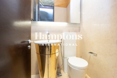 Huoneisto Burj Khalifa, Dubai, Arabiemiraatit 1 makuuhuone, 89.93010400 m2 № 678803 - kuva 19