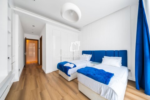 Apartment in City Walk, Dubai, UAE 3 bedrooms, 239 sq.m. № 664162 - photo 16