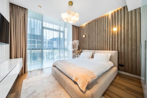 Apartment in City Walk, Dubai, UAE 3 bedrooms, 239 sq.m. № 664162 - photo 11
