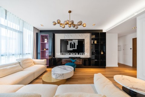 Apartment in City Walk, Dubai, UAE 3 bedrooms, 239 sq.m. № 664162 - photo 4