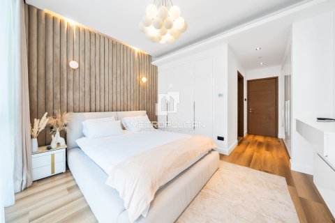 Apartment in City Walk, Dubai, UAE 3 bedrooms, 239 sq.m. № 664162 - photo 12
