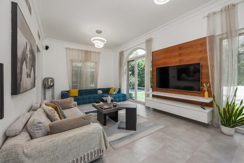 Villa para venda em Dubai Sports City, Dubai, EAU 5 quartos, 665.65 m2 № 748529 - foto 9