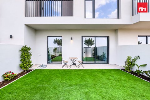 Casa urbana para venda em Dubai, EAU 3 quartos, 141 m2 № 764053 - foto 4