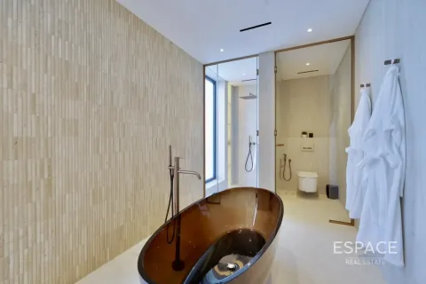 Villa in vendita a Jumeirah Islands, Dubai, EAU 5 camere da letto, 632 mq. № 737855 - foto 11