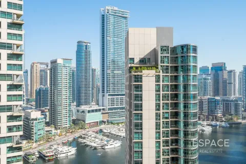 Appartement te koop in Jumeirah Beach Residence, Dubai, VAE 2 slaapkamers, 131 vr.m., nr 737860 - foto 18