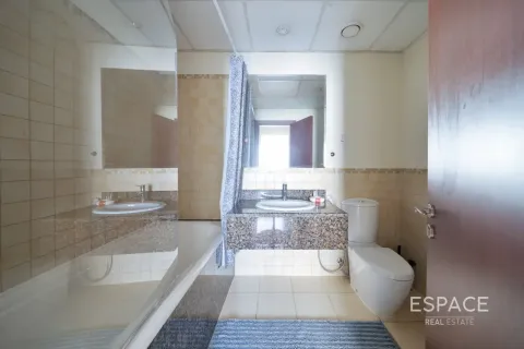 Appartement te koop in Jumeirah Beach Residence, Dubai, VAE 2 slaapkamers, 131 vr.m., nr 737860 - foto 12