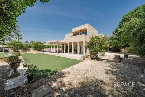 Villa i Arabian Ranches, Dubai, Emiratene 5 soverom, 493 kvm nr. 737856