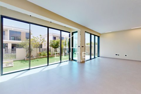 Tilal Al Ghaf, Dubai, UAE의 빌라 침실 4개, 376제곱미터 번호 736454