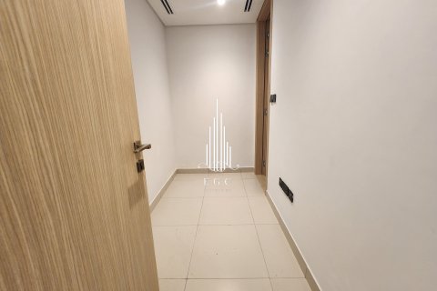 Al Reem Island, Abu Dhabi, संयुक्त अरब अमीरात में अपार्टमेंट, 2 बेडरूम, 201.8 वर्ग मीटर, संख्या 513244 - फ़ोटो 13