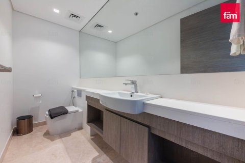 Apartamento en alquiler en Business Bay, Dubai, EAU 2 dormitorios, 104.3 m2 № 715392 - foto 16