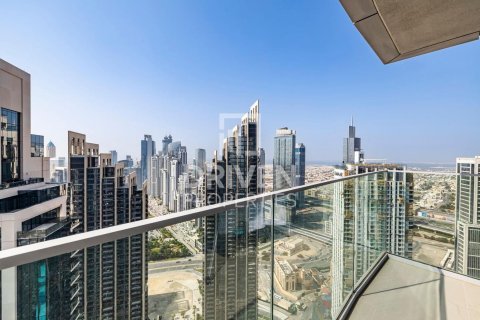 Huoneisto Downtown Dubai (Downtown Burj Dubai), Arabiemiraatit 2 makuuhuonetta, 155.52 m2 № 761692 - kuva 18