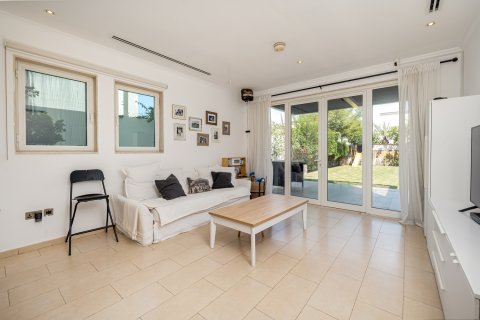 Vila u Jumeirah Park, Dubai, UAE 3 spavaćih soba, 284.56 m2 Br. 748455 - fotografija 6