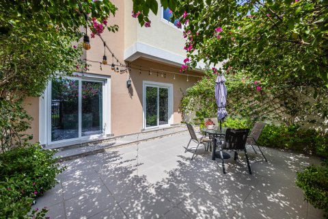 Vila di Dubai Land, Dubai, UEA 3 kamar tidur, 178.37 m2 nomor 748505 - foto 18
