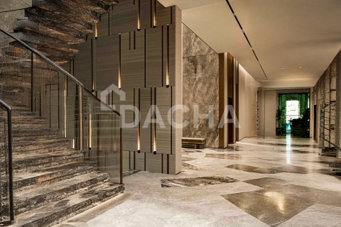 Villa para venda em Emirates Hills, Dubai, EAU 6 quartos, 1394 m2 № 717746 - foto 2