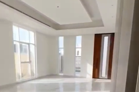 Müüa villa asukohaga Abu Dhabi, AÜE: 6 magamistoaga, 652 m² Nr 717173 - pilt 4
