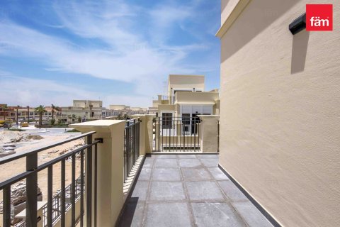 Řadový dům v Dubai, SAE 5 ložnice, 224.6 m² Č.: 769231 - fotografie 11